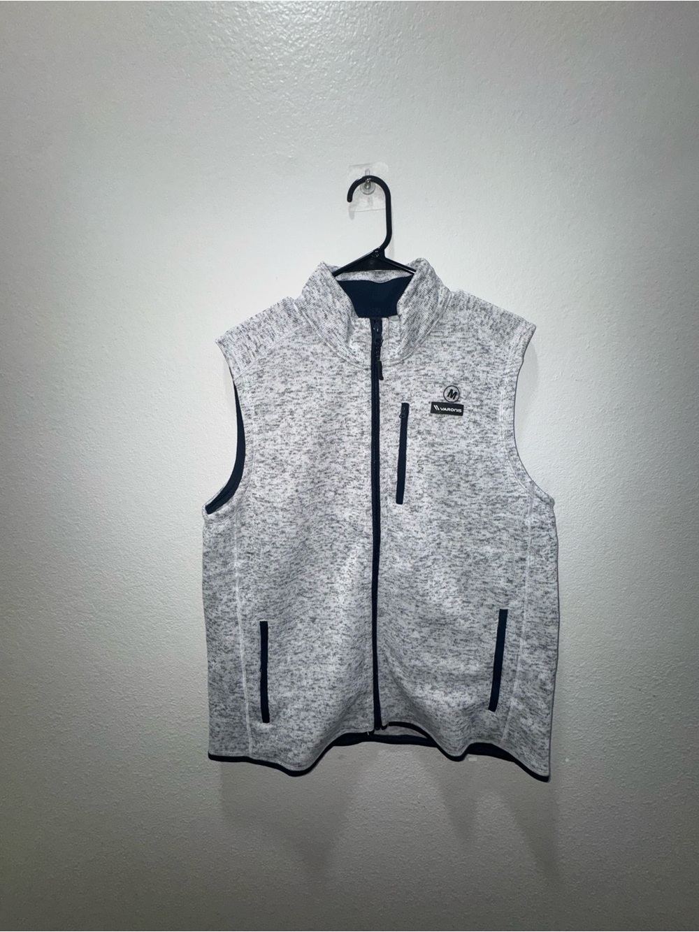 Men's Heather Light Gray Zip-Up Fleece Vest with Contrast Trim
